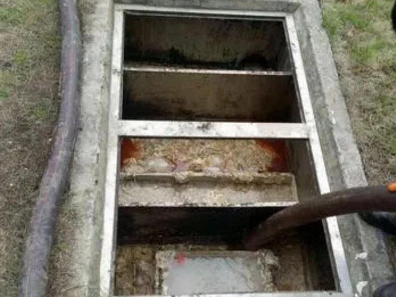 清水河隔油池清理