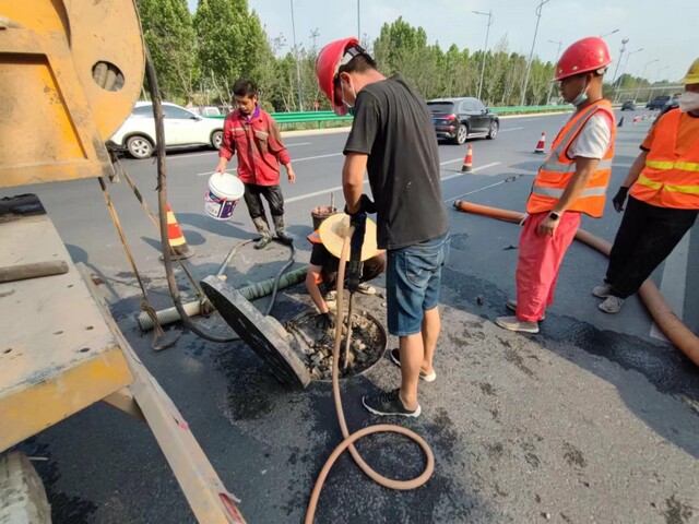 清水河管道潜水封堵气囊